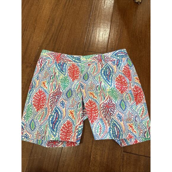 Lilly Pulitzer the Chipper short 8" inseam. Blue Coral green Size 12 - Picture 1 of 7